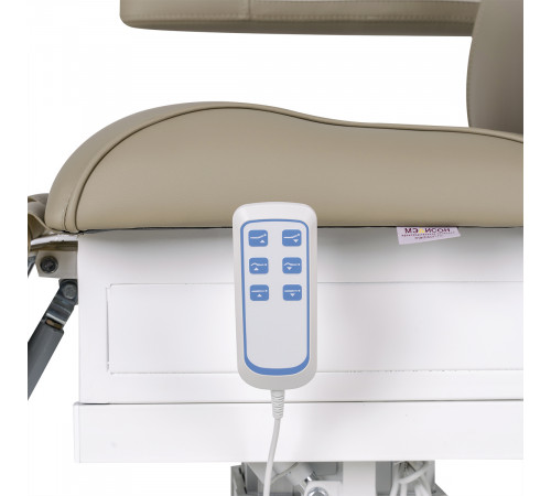 Педикюрное кресло Шарм-04 на колонне, 3 мотора